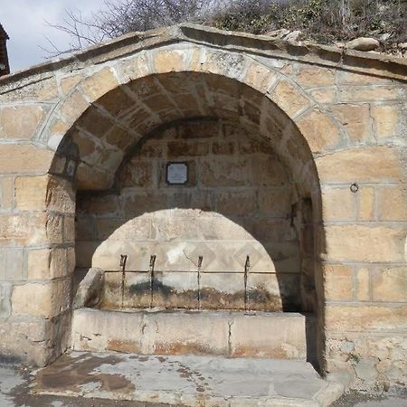 Hostal El Portalico Linares de Mora Eksteriør billede