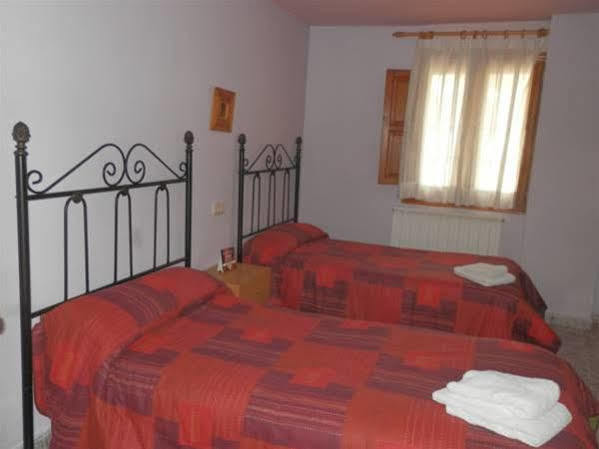 Hostal El Portalico Linares de Mora Eksteriør billede