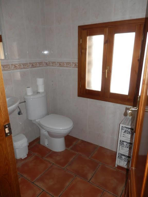 Hostal El Portalico Linares de Mora Eksteriør billede