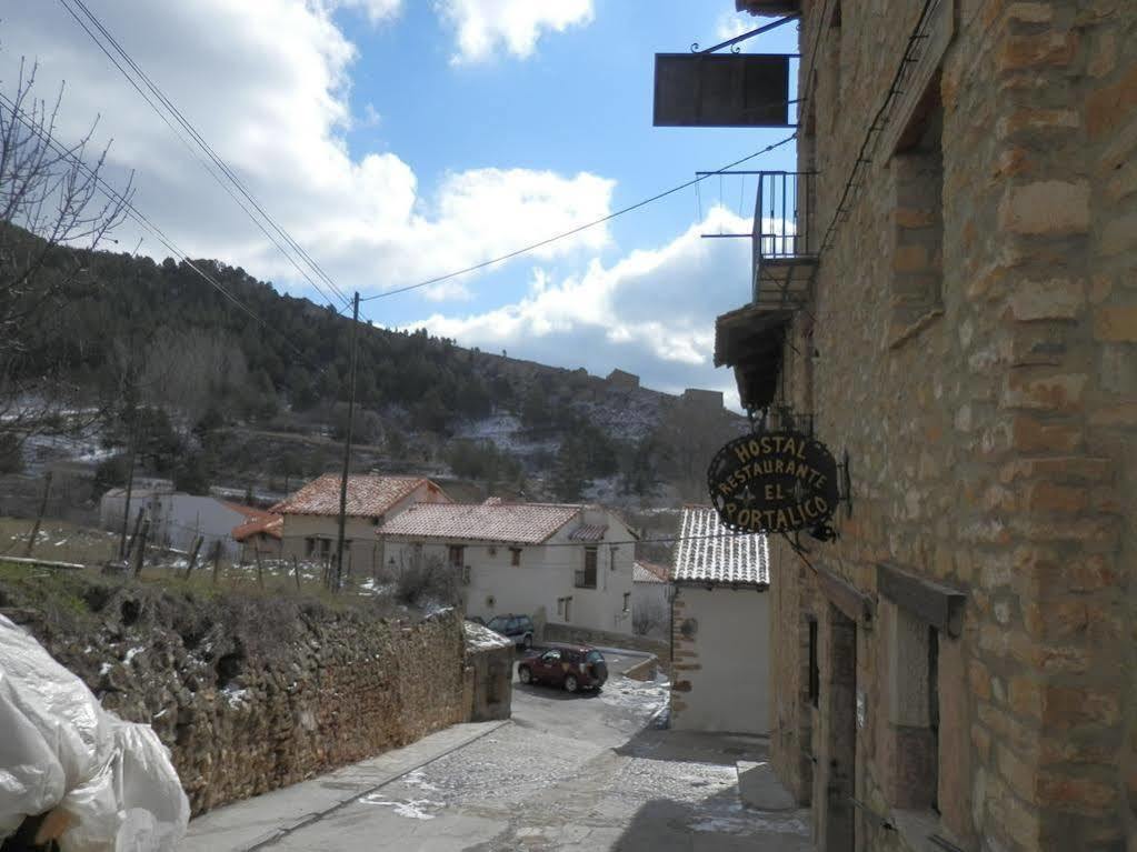 Hostal El Portalico Linares de Mora Eksteriør billede