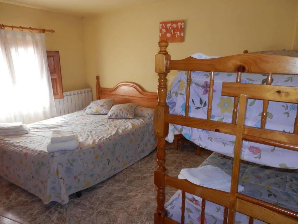 Hostal El Portalico Linares de Mora Eksteriør billede